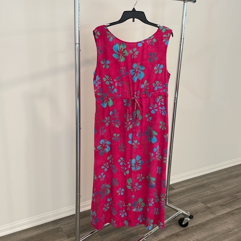 Cove Resort tropical Hawaiian print maxi dress